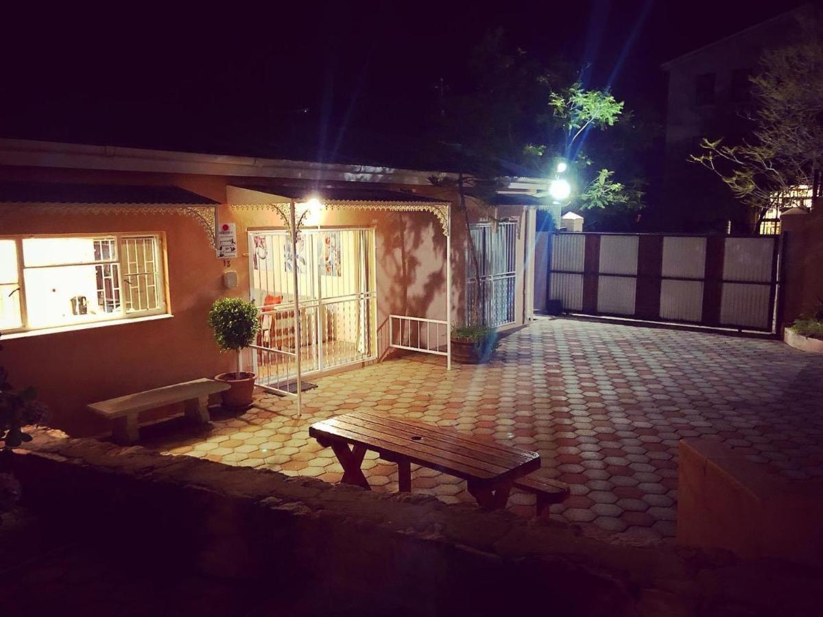 Halfmens Cc Elkoweru & Kliprand Guest House Springbok Ngoại thất bức ảnh